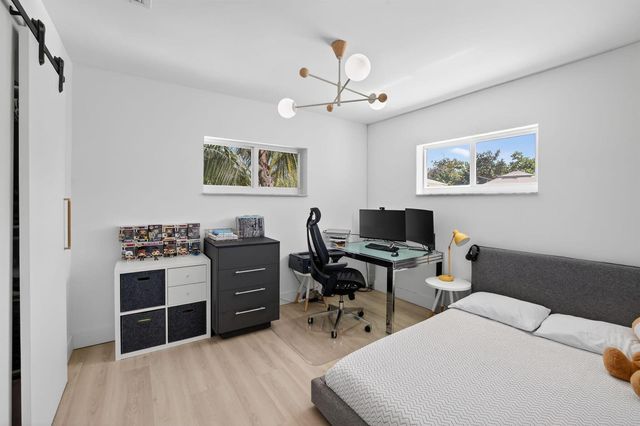 876 NW 6th Avenue, Boca Raton, FL 33432