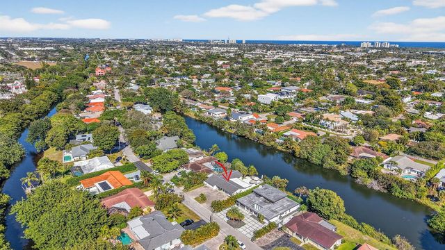 876 NW 6th Avenue, Boca Raton, FL 33432