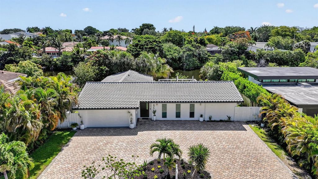 876 NW 6th Avenue, Boca Raton, FL 33432