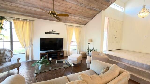 714 Deer Creek Via Genova, Deerfield Beach, FL 33442