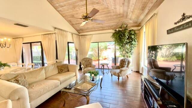 714 Deer Creek Via Genova, Deerfield Beach, FL 33442