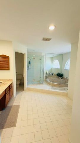 714 Deer Creek Via Genova, Deerfield Beach, FL 33442