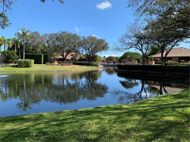 714 Deer Creek Via Genova, Deerfield Beach, FL 33442