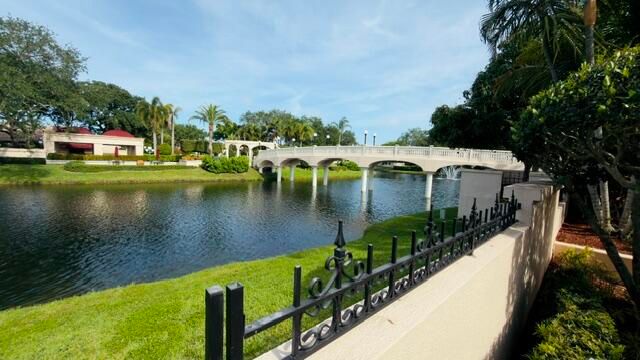 714 Deer Creek Via Genova, Deerfield Beach, FL 33442