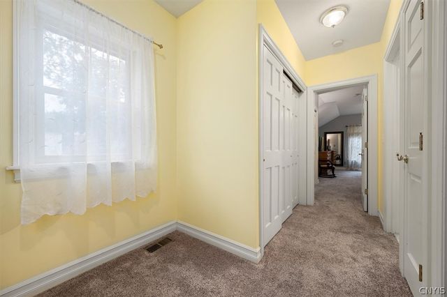 20 Mulberry Street, Kirkland, NY 13323