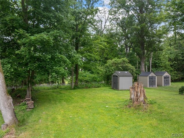 20 Mulberry Street, Kirkland, NY 13323