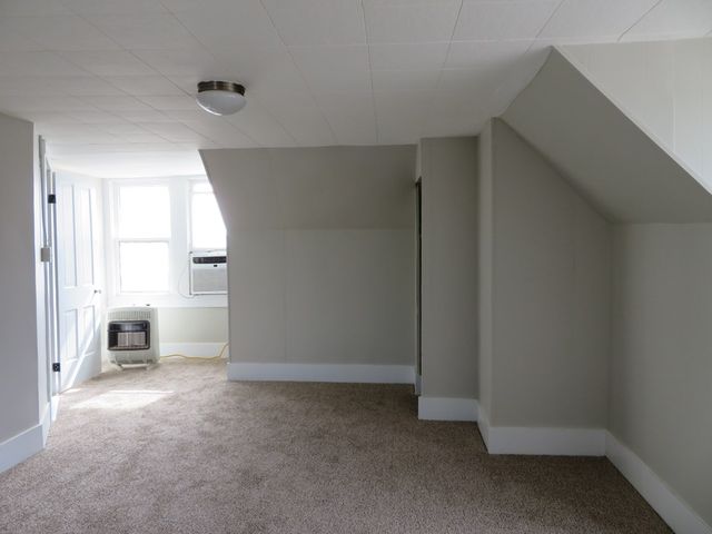 911 W Live Oak St, Coleman, TX 76834