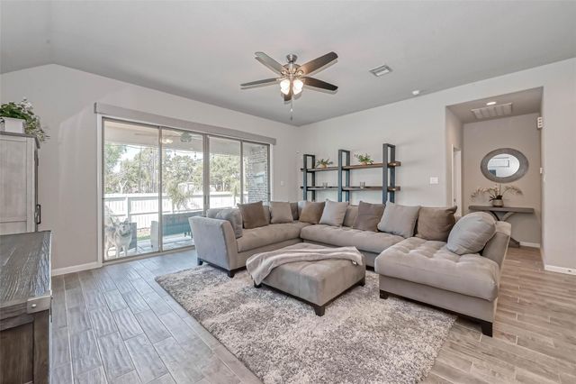 5826 Euclid Loop, Rosenberg, TX 77469