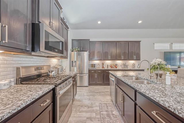 5826 Euclid Loop, Rosenberg, TX 77469