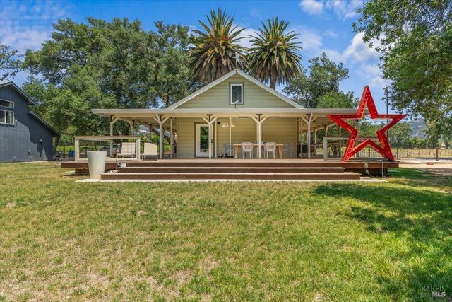 5647-5641 Highway 128 Hwy, Geyserville, CA 95441