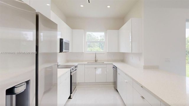 6048 Stratton Road 0, Fort Myers, FL 33905