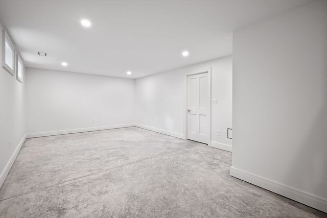 423 Middle Street, West Newbury, MA 01985