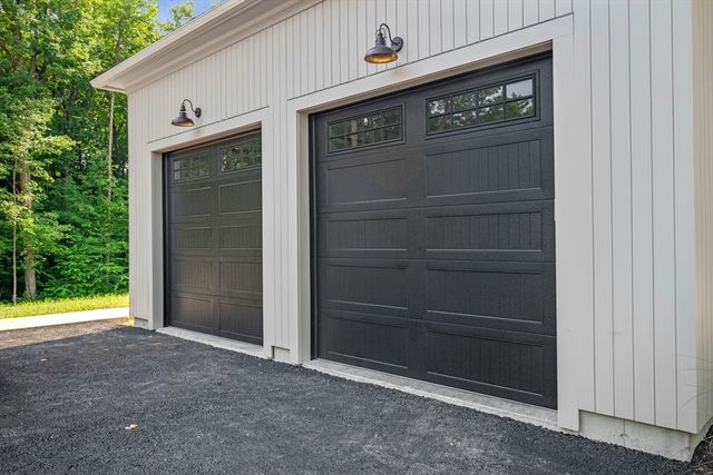 423 Middle Street, West Newbury, MA 01985