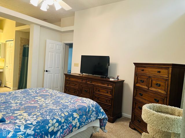 13837 Wabash Drive, Fishers, IN 46038