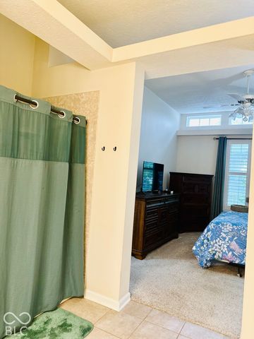 13837 Wabash Drive, Fishers, IN 46038