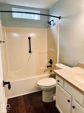 13837 Wabash Drive, Fishers, IN 46038