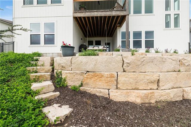 7119 Gillette Street, Shawnee, KS 66216