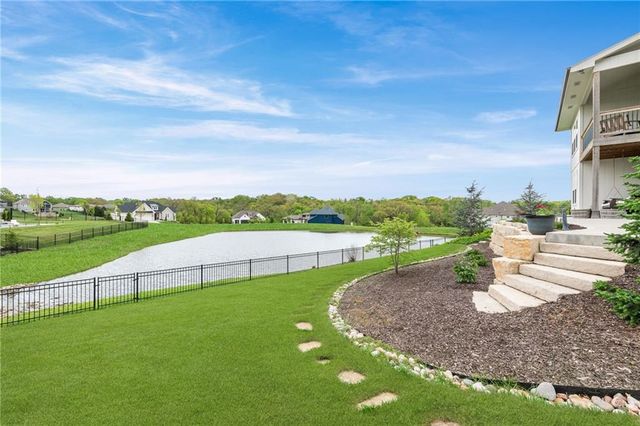 7119 Gillette Street, Shawnee, KS 66216