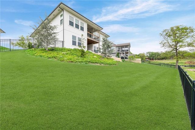 7119 Gillette Street, Shawnee, KS 66216