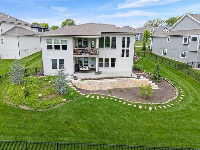 7119 Gillette Street, Shawnee, KS 66216
