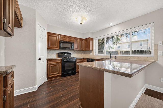 3003 Mast Court, Sugar Land, TX 77479