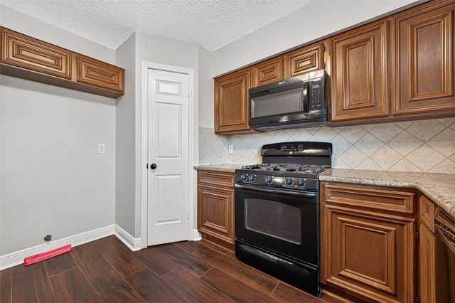 3003 Mast Court, Sugar Land, TX 77479