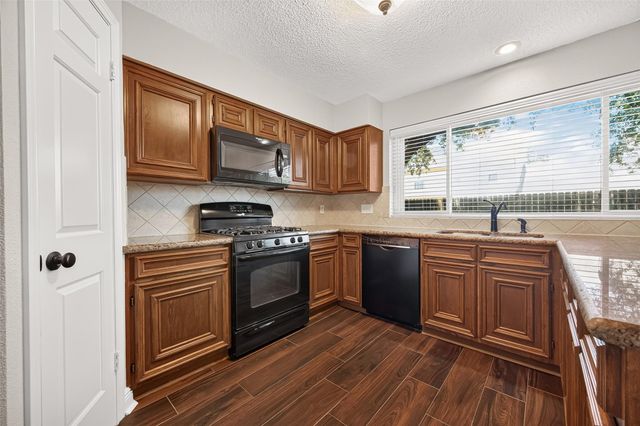 3003 Mast Court, Sugar Land, TX 77479