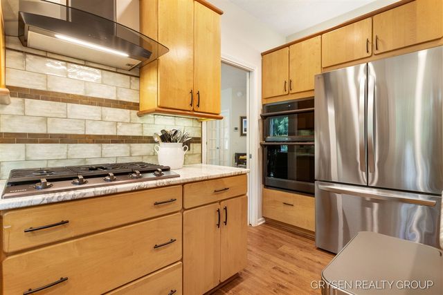 2137 Lamberton Creek Lane 22, Grand Rapids, MI 49505