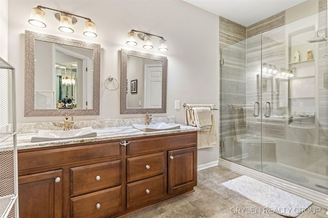 2137 Lamberton Creek Lane 22, Grand Rapids, MI 49505