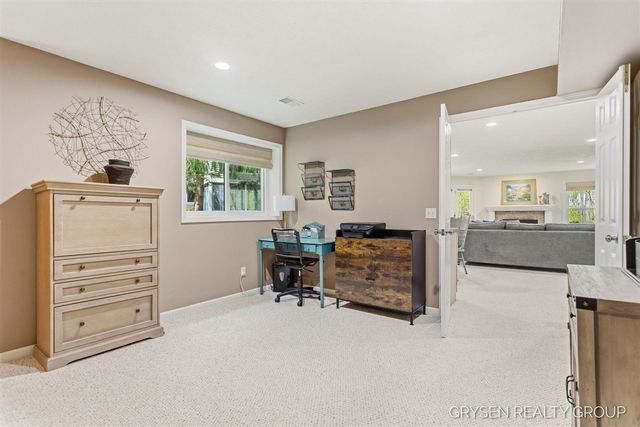 2137 Lamberton Creek Lane 22, Grand Rapids, MI 49505