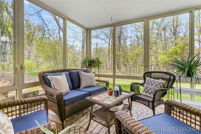 2137 Lamberton Creek Lane 22, Grand Rapids, MI 49505