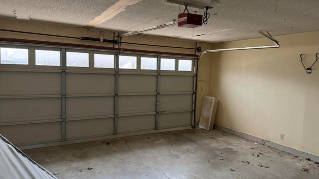 1006 Cambridge Court, Miami, OK 74354