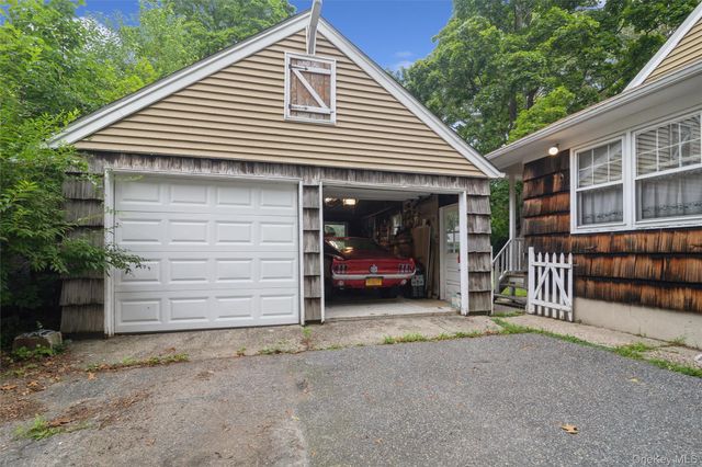 46 McGaw Avenue, Lake Grove, NY 11755