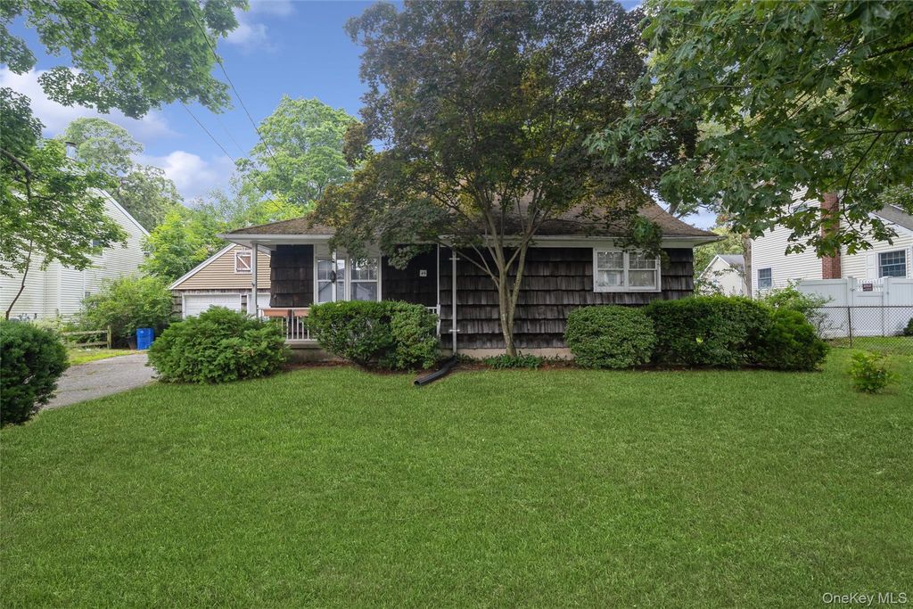46 McGaw Avenue, Lake Grove, NY 11755
