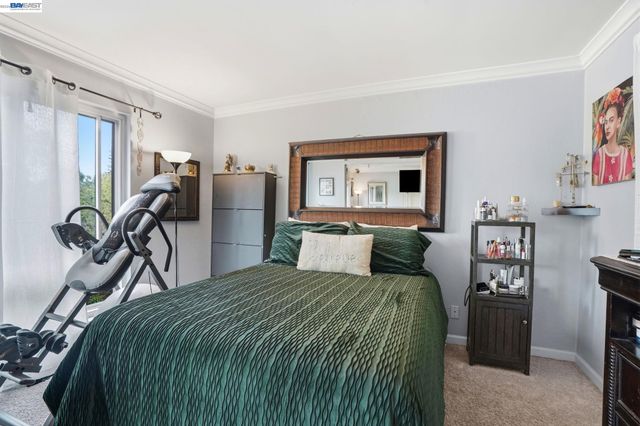 490 N Civic Dr 305, Walnut Creek, CA 94596