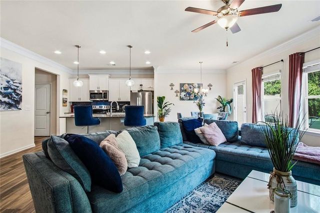 521 Crescent Woode Way, Dallas, GA 30157