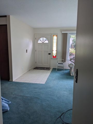 2451 Westbury Drive, Saginaw, MI 48603