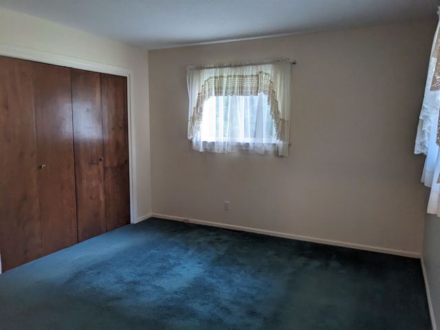 2451 Westbury Drive, Saginaw, MI 48603