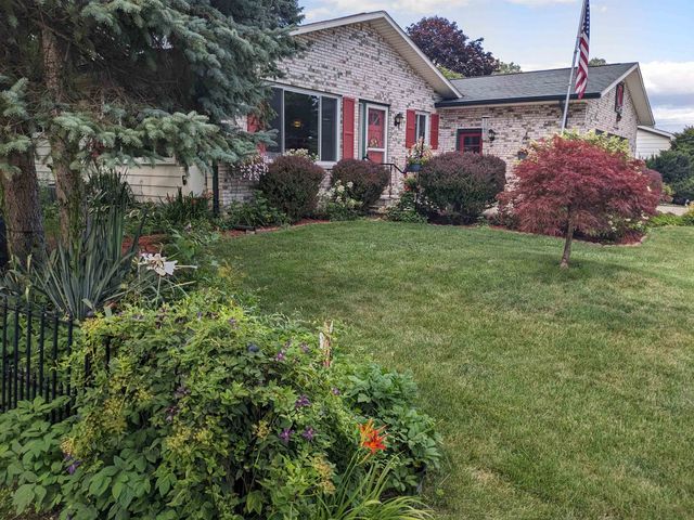 2451 Westbury Drive, Saginaw, MI 48603