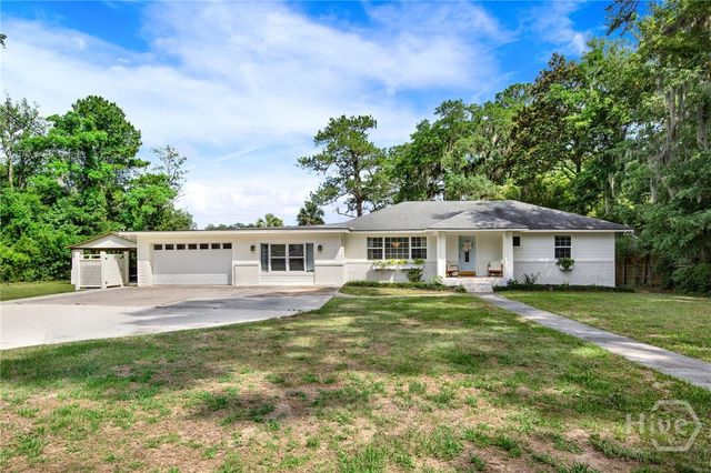 8720 Rivers End Drive, Savannah, GA 31406