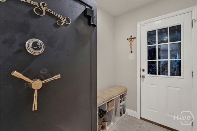 8720 Rivers End Drive, Savannah, GA 31406