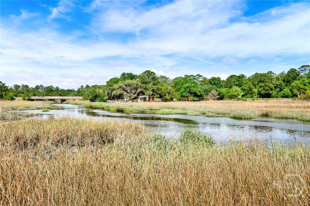 8720 Rivers End Drive, Savannah, GA 31406