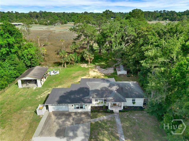8720 Rivers End Drive, Savannah, GA 31406