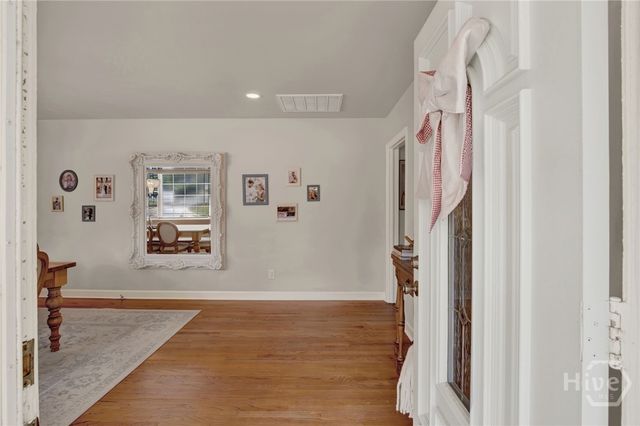 8720 Rivers End Drive, Savannah, GA 31406