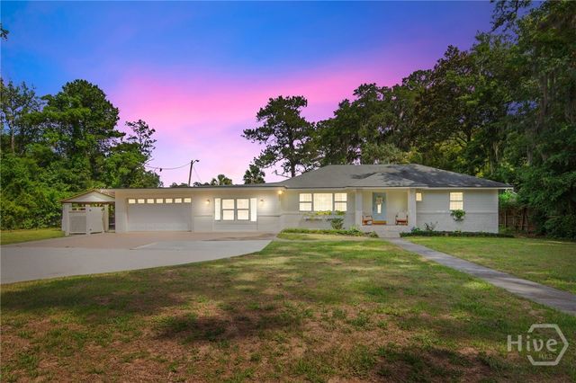 8720 Rivers End Drive, Savannah, GA 31406