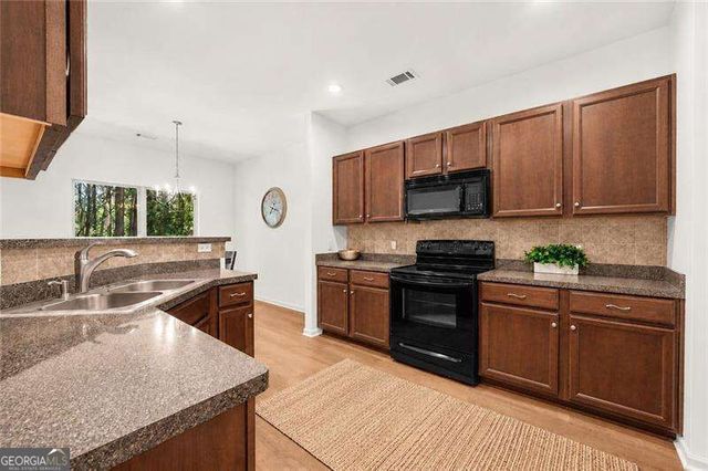 306 Pin Oak Avenue, Woodstock, GA 30188