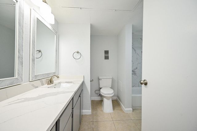 8427 Hearth Drive Drive 2, Houston, TX 77054