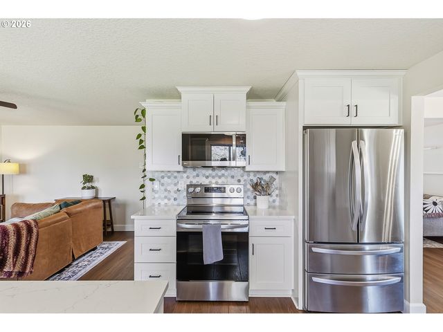 17218 Ne 6TH St, Vancouver, WA 98684