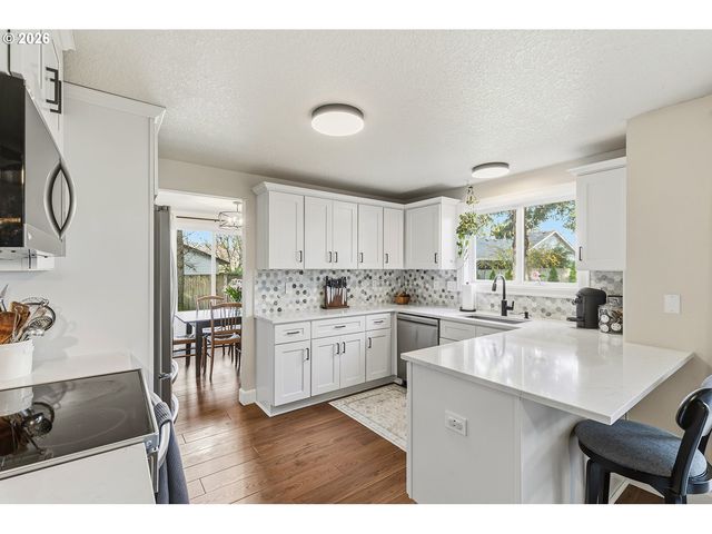 17218 Ne 6TH St, Vancouver, WA 98684