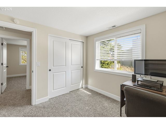 17218 Ne 6TH St, Vancouver, WA 98684